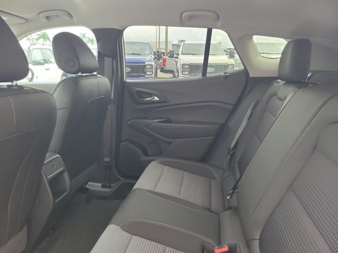 Used 2025 Chevrolet Trax LT w/ Driver Confidence Package FWD image 13
