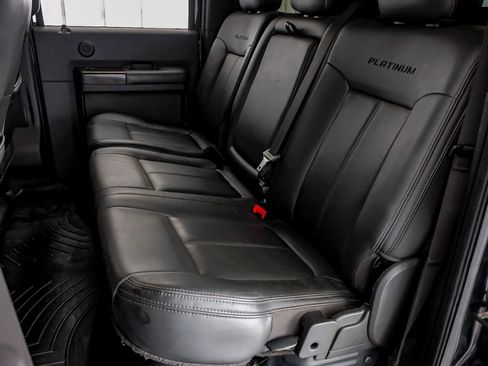 Used 2015 Ford F250 Platinum w/ FX4 Off-Road Package image 38
