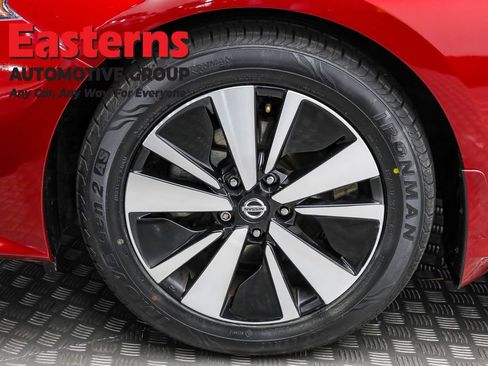 Used 2021 Nissan Altima 2.5 SV w/ SV Premium Package image 32