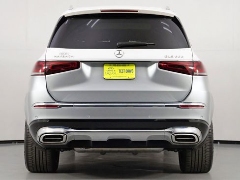 Used 2023 Mercedes-Benz Maybach GLS 600 4MATIC image 10