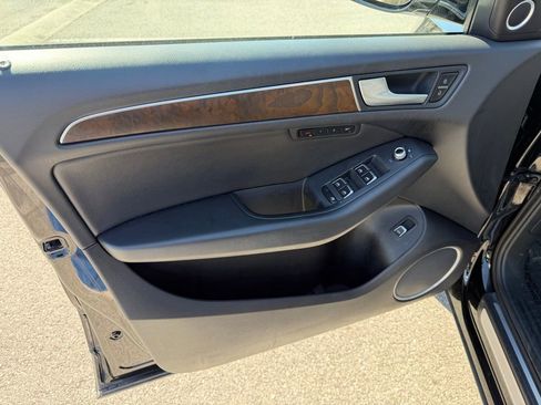 Used 2017 Audi Q5 2.0T Premium Plus w/ Technology Package image 13