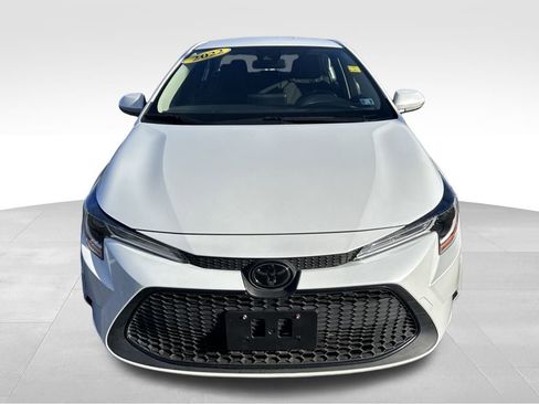 Certified 2022 Toyota Corolla LE image 8