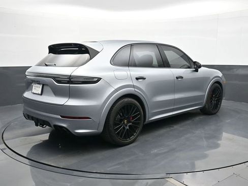 Certified 2021 Porsche Cayenne GTS w/ Premium Package Plus AWD/4WD image 23