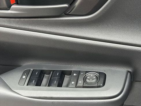 Certified 2025 Toyota Prius Plug-In Hybrid FWD image 19