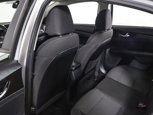 Used 2019 Kia Forte S image 22