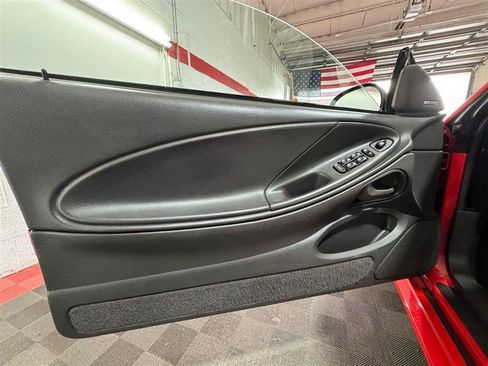 Used 2000 Ford Mustang GT RWD image 15