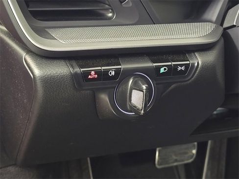 Used 2020 Porsche 911 Carrera S w/ Premium Package image 18