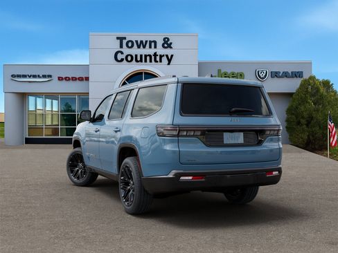 New 2026 Jeep Grand Wagoneer Limited image 3