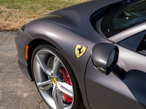 New 2023 Ferrari 296 GTS RWD image 12