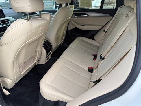 Used 2022 BMW X4 xDrive30i w/ M Sport Package image 23