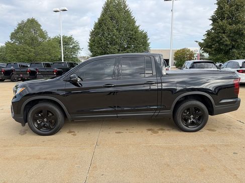 Used 2023 Honda Ridgeline Black Edition image 3