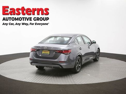 Used 2024 Nissan Sentra SV FWD image 39