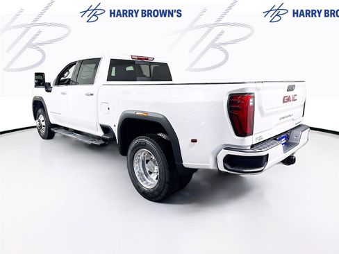 New 2026 GMC Sierra 3500 Denali w/ Denali Reserve Package image 32