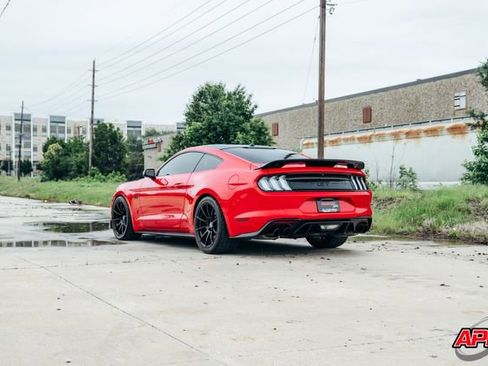 Used 2019 Ford Mustang GT w/ Black Accent Package RWD image 41
