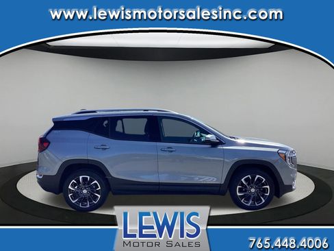 Used 2024 GMC Terrain SLT w/ LPO, Floor Liner Package AWD/4WD image 1