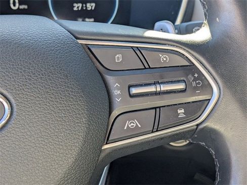 Used 2023 Hyundai Santa Fe SEL Premium image 18