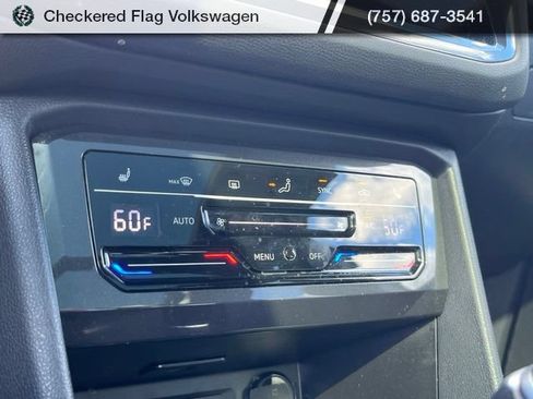 Used 2024 Volkswagen Tiguan SE R-Line AWD/4WD image 41