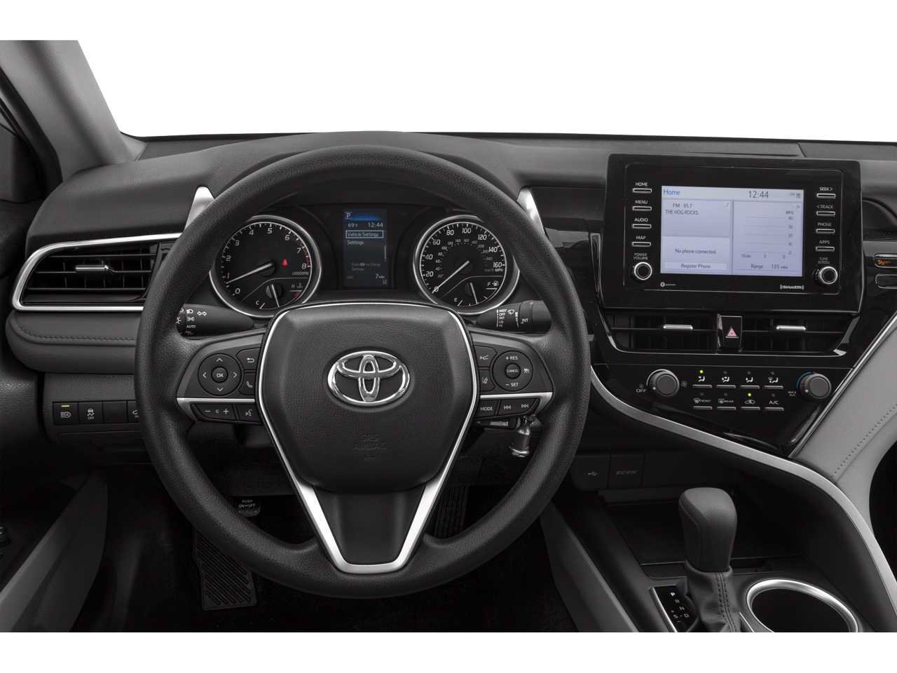 Used 2022 Toyota Camry LE FWD image 4