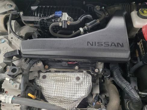 Used 2020 Nissan Rogue SV AWD/4WD image 30