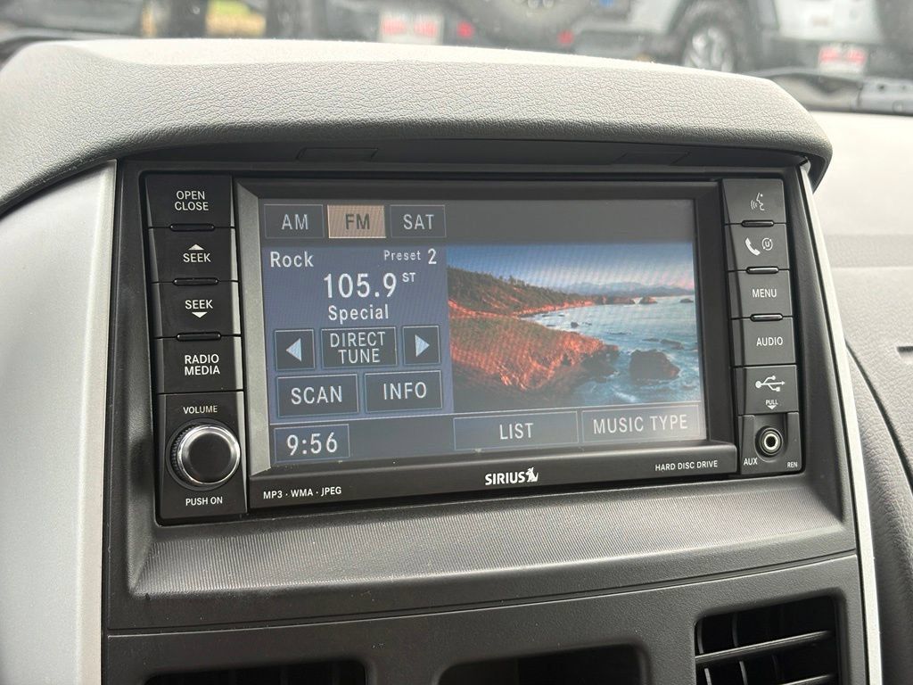 Used 2008 Dodge Grand Caravan SXT FWD image 11