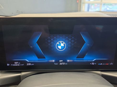 Used 2024 BMW 230i Coupe w/ Convenience Package RWD image 22