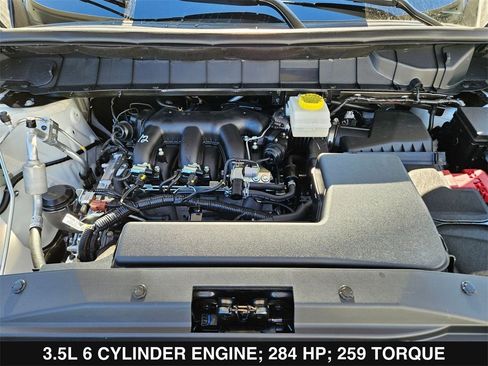 New 2026 Nissan Pathfinder SV image 32