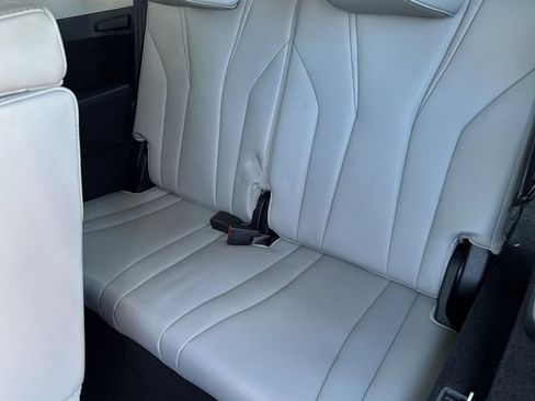 Certified 2023 Acura MDX FWD w/ Technology Package image 19