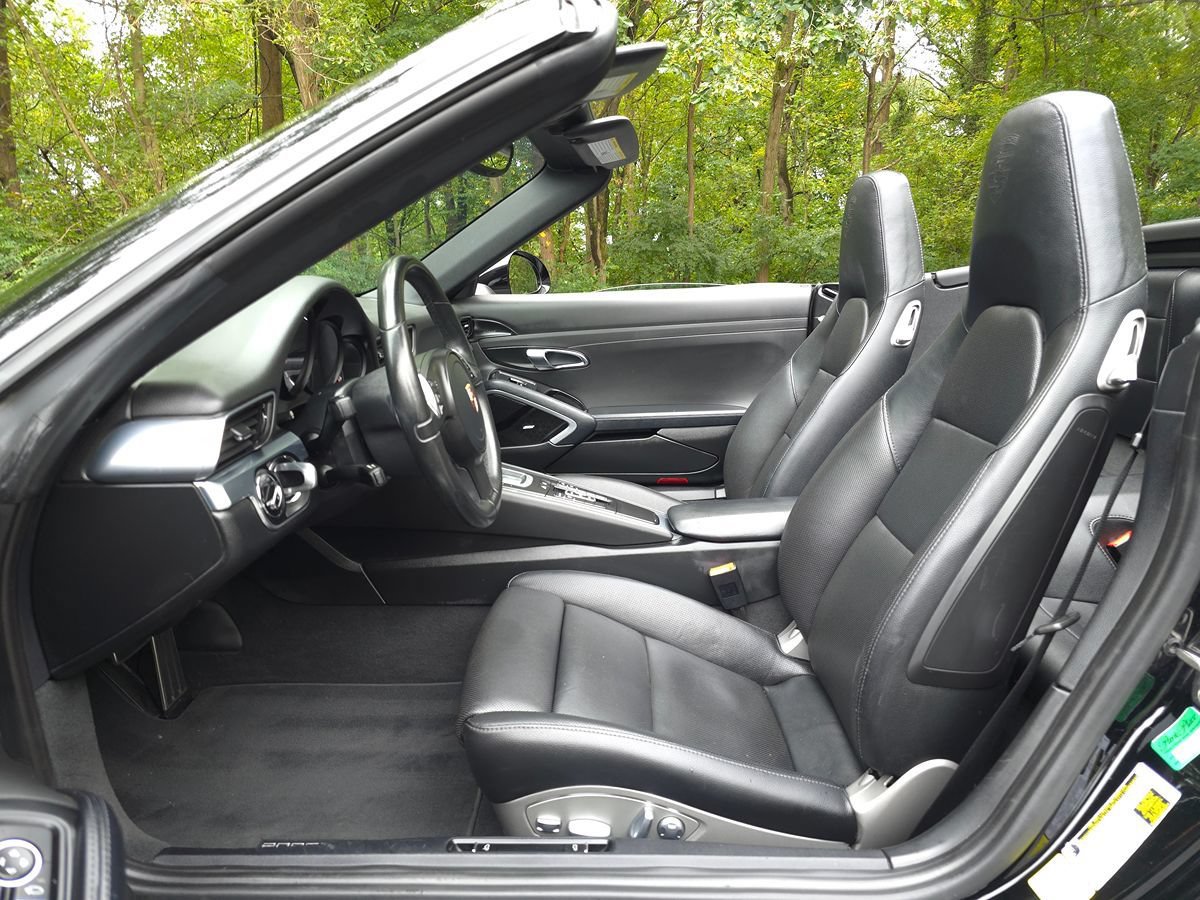 Used 2015 Porsche 911 Carrera RWD image 18