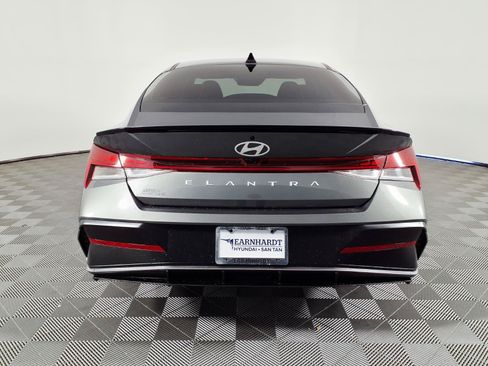 Certified 2026 Hyundai Elantra SEL Sport Premium FWD image 5