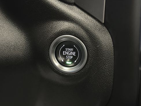 Used 2025 Chevrolet Silverado 1500 W/T RWD image 21