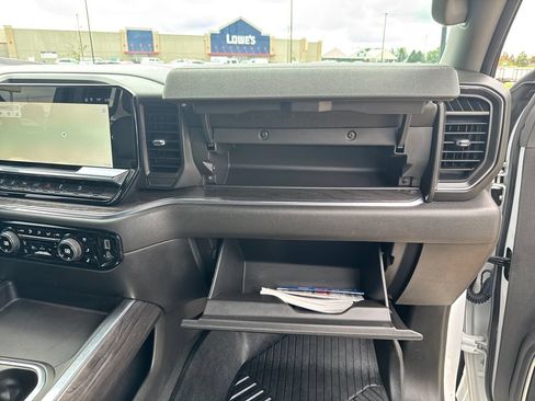 Used 2024 Chevrolet Silverado 2500 LTZ w/ LTZ Convenience Package AWD/4WD image 44