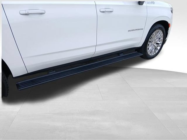 Certified 2024 Chevrolet Suburban High Country w/ Max Trailering Package AWD/4WD image 32