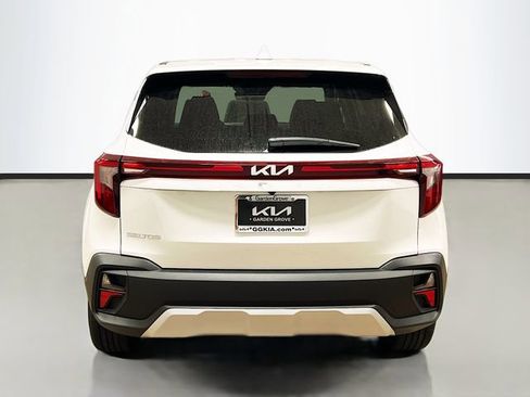 New 2026 Kia Seltos LX image 6
