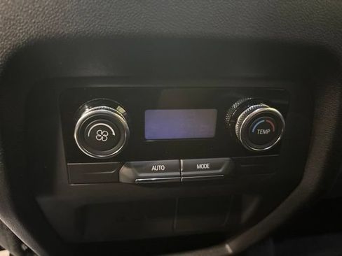 Used 2026 Buick Enclave Preferred FWD image 18