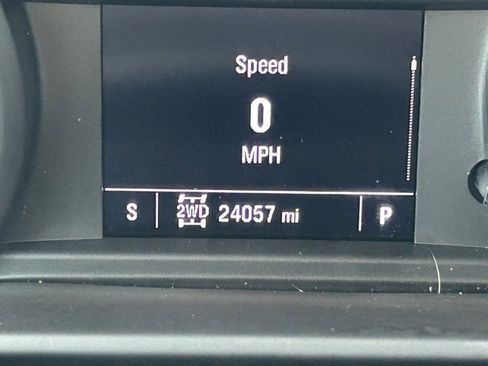 Certified 2024 Chevrolet Silverado 1500 Custom Trail Boss w/ LPO, Dark Essentials Package image 20