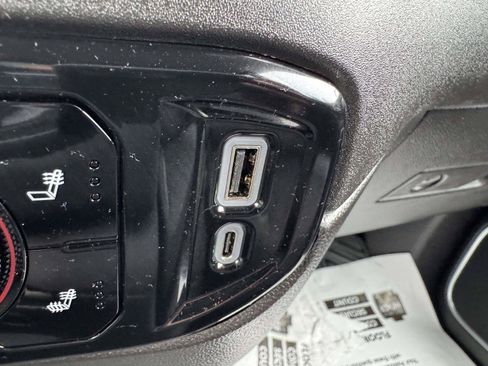 Used 2026 Chevrolet Silverado 1500 LT AWD/4WD image 36