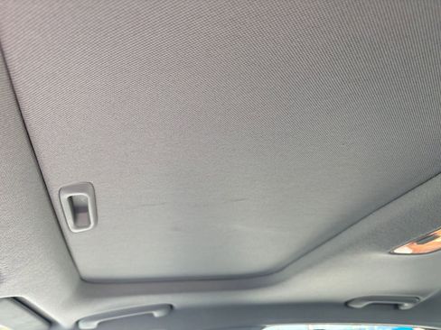 Used 2025 Hyundai Elantra SEL image 29