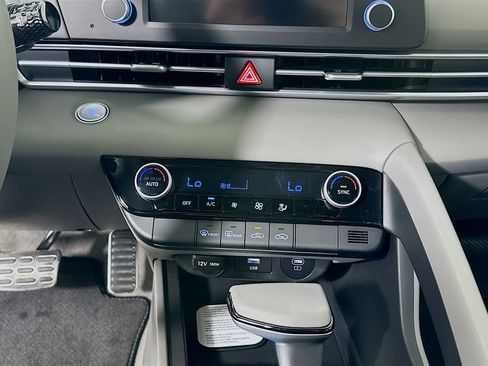 New 2026 Hyundai Elantra Sport FWD image 13