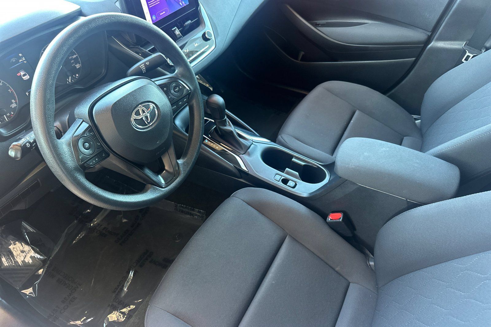Used 2023 Toyota Corolla LE FWD image 12
