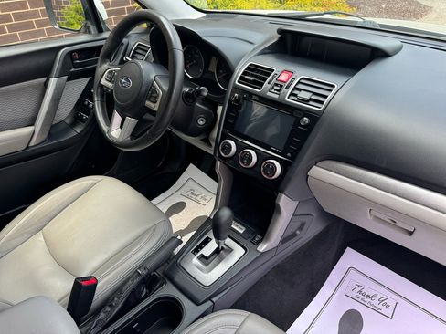 Used 2018 Subaru Forester 2.5i Premium w/ All-Weather Package image 4