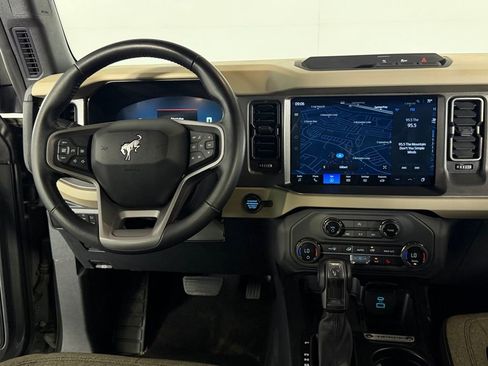 Used 2025 Ford Bronco Big Bend AWD/4WD image 15