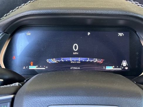 Used 2022 Jeep Grand Cherokee L Laredo w/ Luxury Tech Group I AWD/4WD image 32