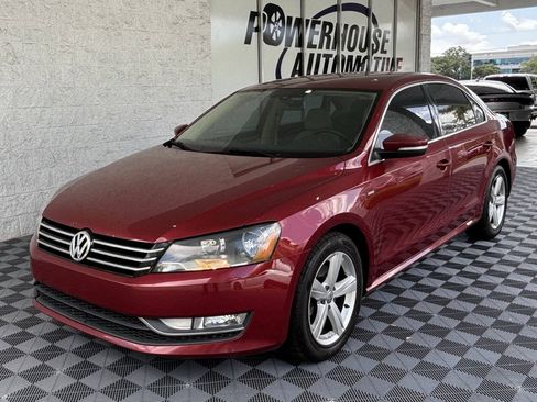 Used 2015 Volkswagen Passat 1.8T Limited Edition FWD image 5