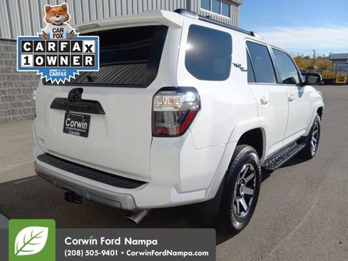 Used 2022 Toyota 4Runner TRD Off-Road Premium image 3