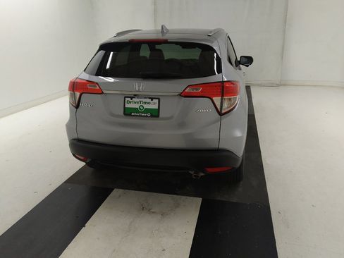 Used 2019 Honda HR-V EX image 7