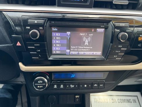 Used 2014 Toyota Corolla LE image 28