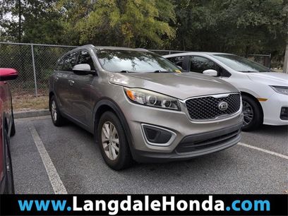 Used 2017 Kia Sorento LX