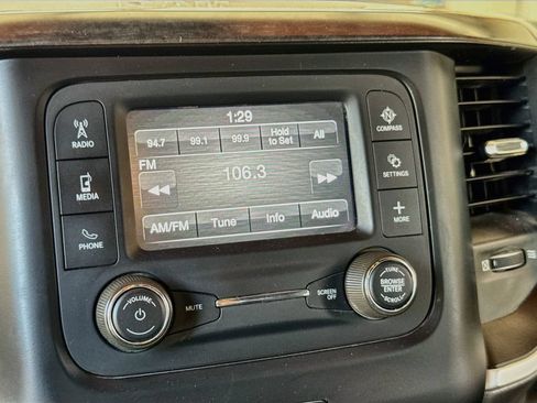 Used 2023 RAM 2500 Big Horn AWD/4WD image 16