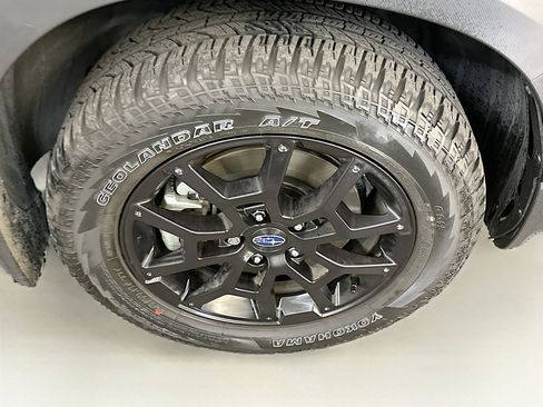 Used 2024 Subaru Crosstrek 2.5i Wilderness w/ Crosstrek Mirror Package image 11