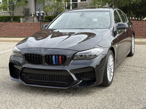 Used 2011 BMW 535i Sedan image 3